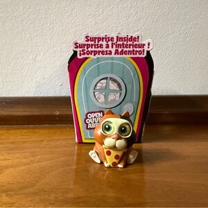 Disney Doorables - Mr. Mittens (Earth)